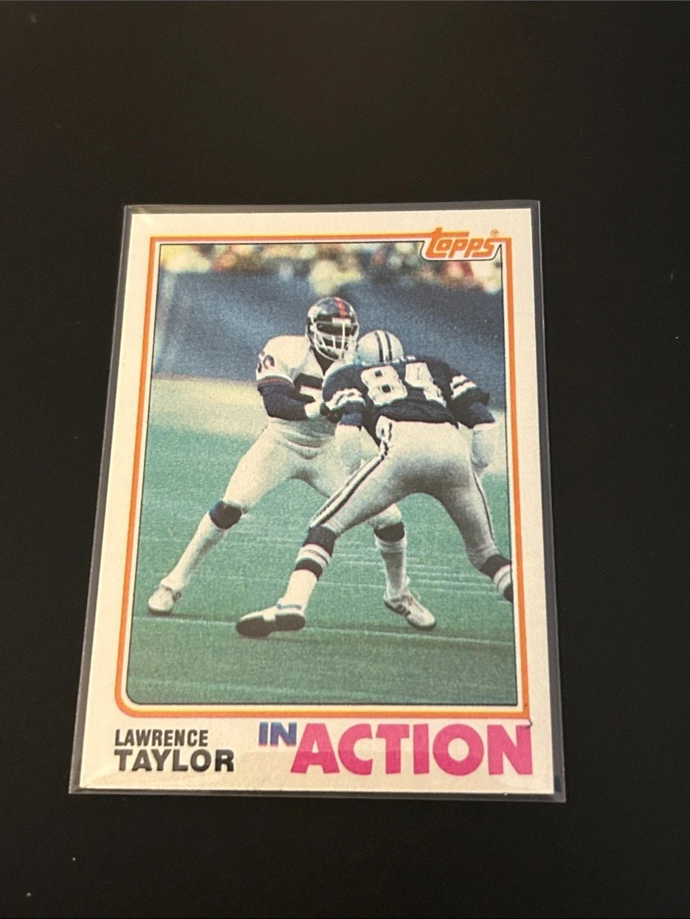 Topps 1982 Topps Lawrence Taylor In Action #435 New York Giants Football Card